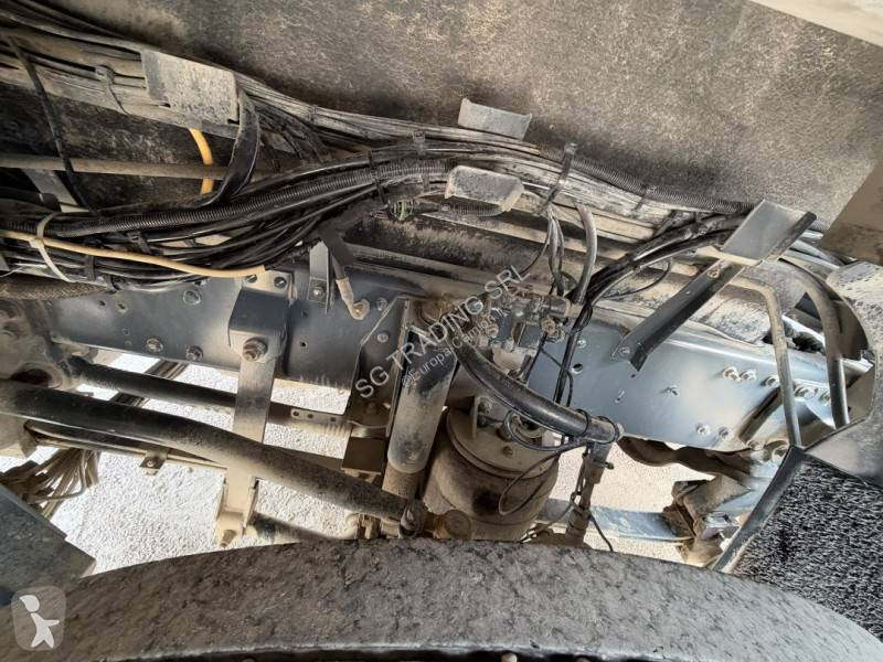 Kamion DAF FA 460