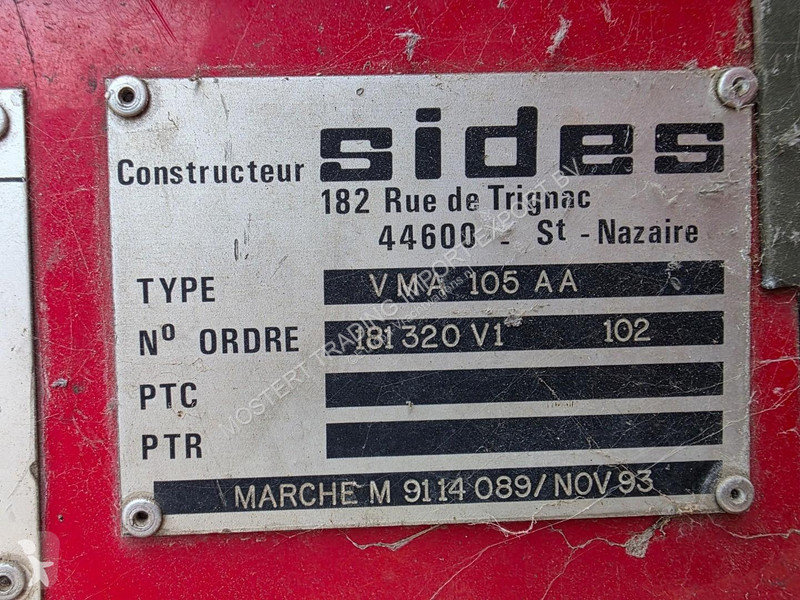 Renault VMA 105 AA Sides Renault VMA 105 AA...