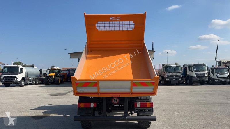 Mercedes UNIMOG U20 4X4 truck