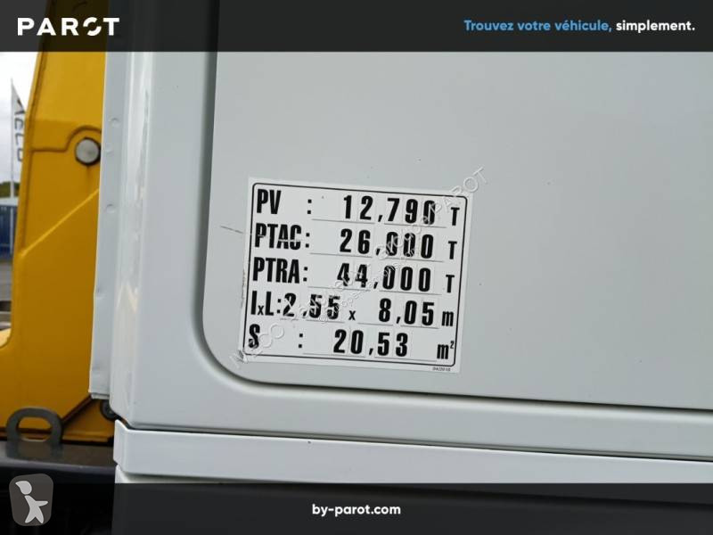 Iveco 480 truck