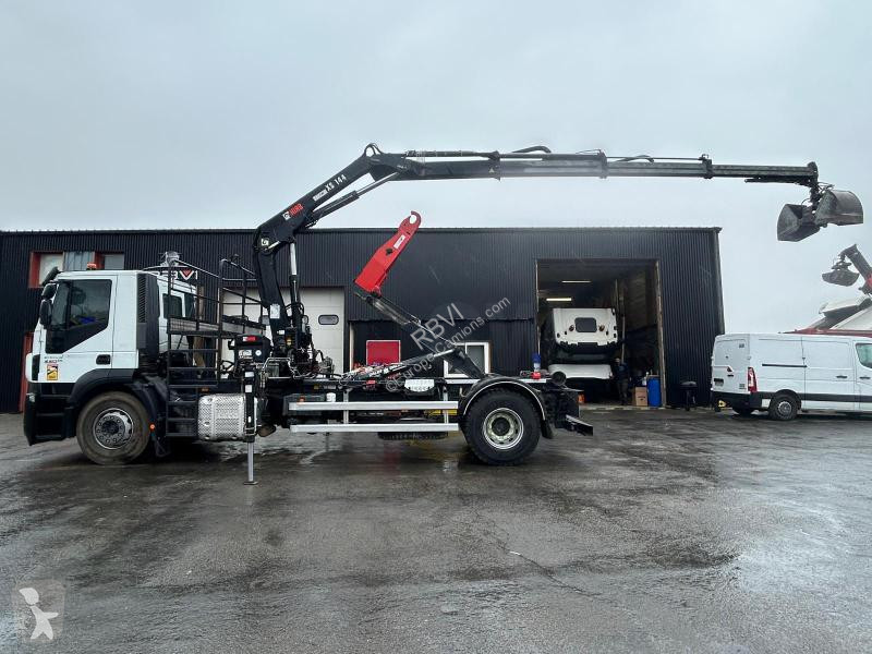 Iveco AD 190 S 33 K truck