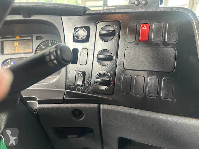 Kamion Mercedes 818 AIRCO THERMOKING