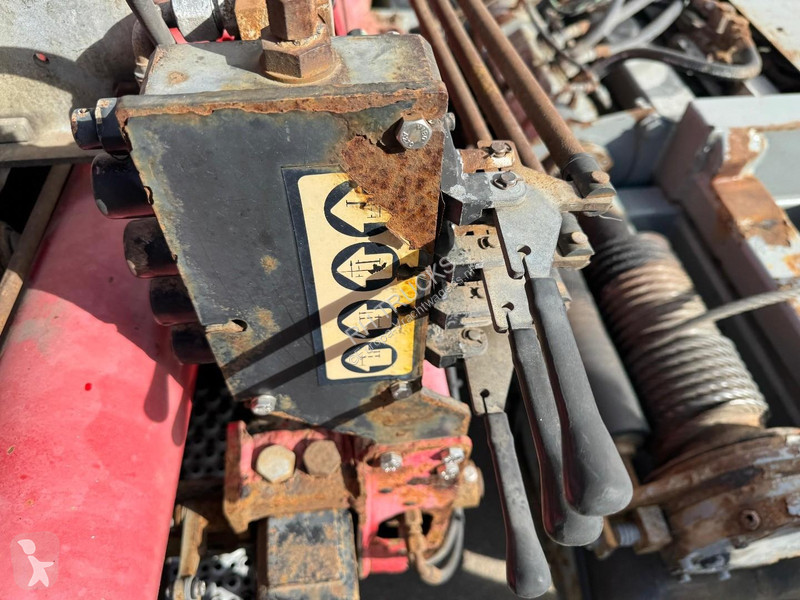 Mercedes AXOR 1829 4X2 + HMF 1560K4 + CABLELIFT...