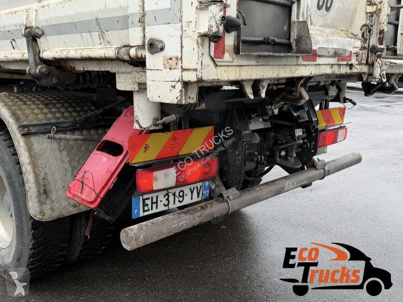 Teherautó Renault 380 Gamme K