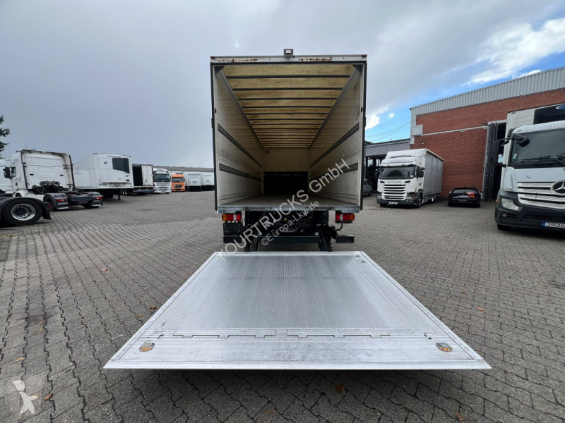 Teherautó MAN TGM 15.250 E6 Koffer 8m   LBW...