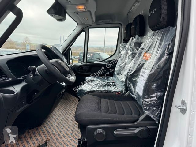 Iveco 70C21 truck