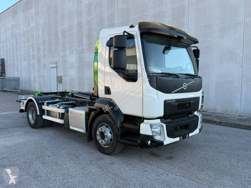 Kamion Volvo 280