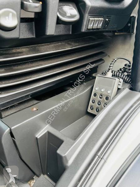 Kamion Iveco 140 E 28