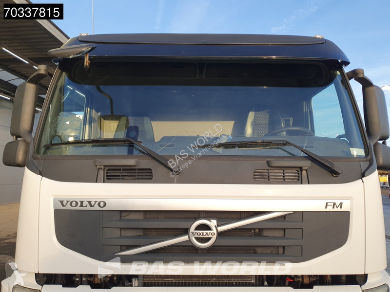 Lastbil Volvo 330 6X2 FASSI BF245A2.25 E...