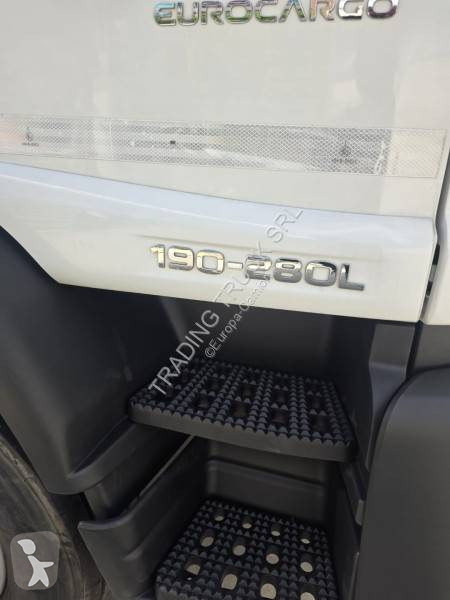 Lastbil Iveco 180 E 28