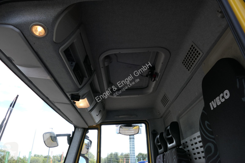 Teherautó Iveco EuroCargo ML 120 E 28 AHK LBW