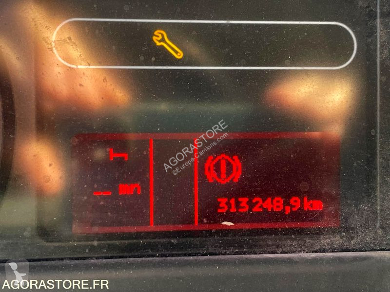 Renault PREMIUM truck