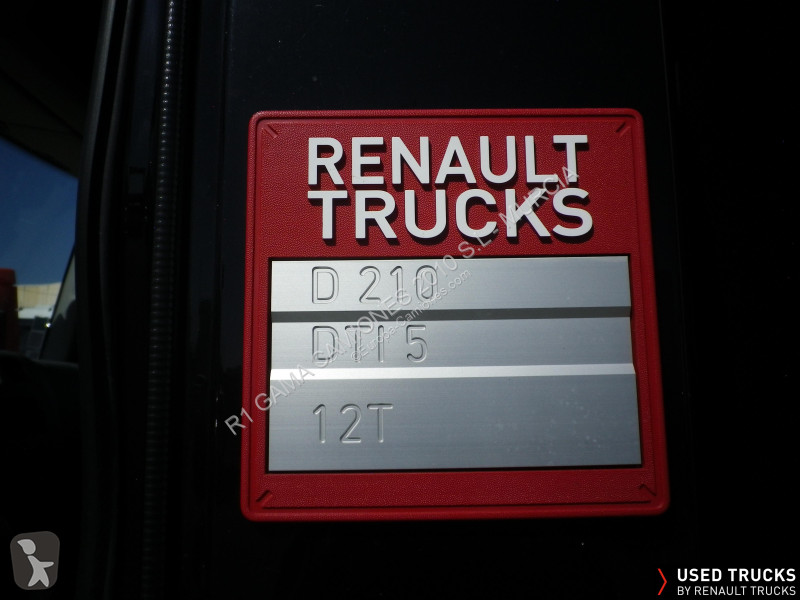 Lastbil Renault D Wide