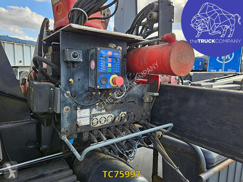 Scania 124 420 truck