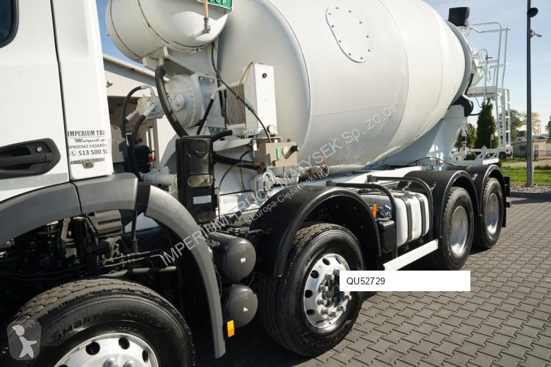 Kamion Mercedes AROCS 3240