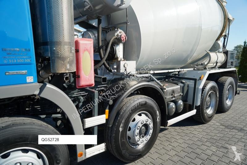 Béton Mercedes AROCS 3241