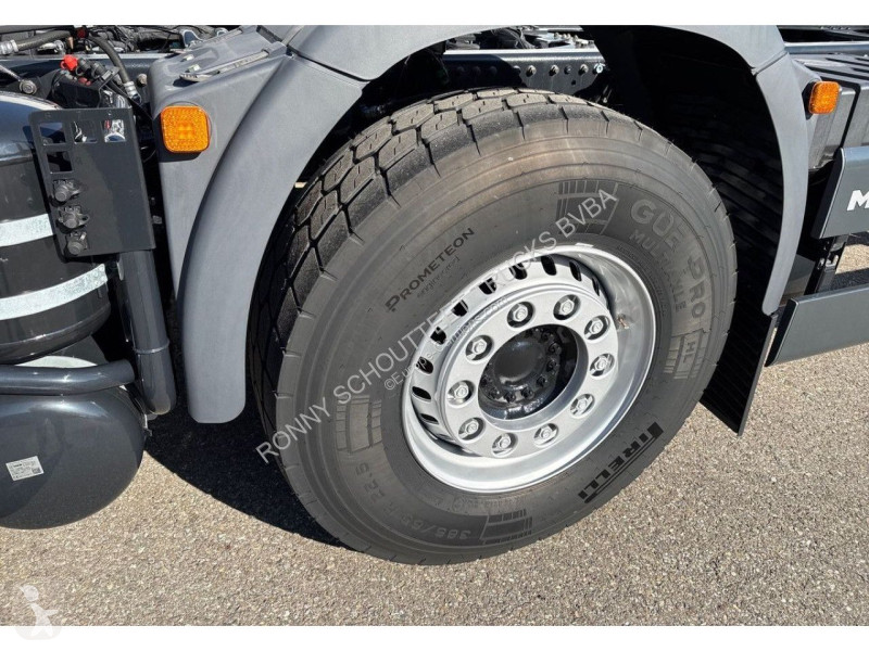 Kamion MAN TGS 41.520 8x4 BB CH TGS 41.520 8x4...