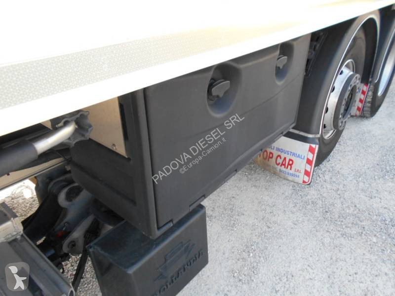 Kamion Iveco 260 S 36