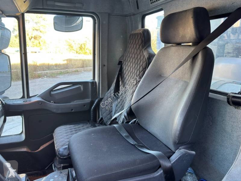 Iveco 310 truck