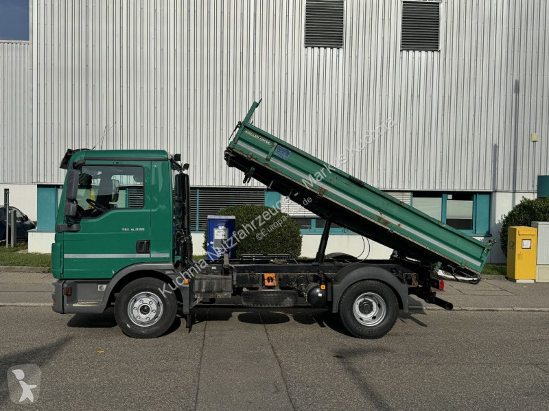 MAN 8.220 Dreiseitenkipper Meiller 2xAHK Klima...