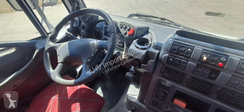 Iveco 380 truck