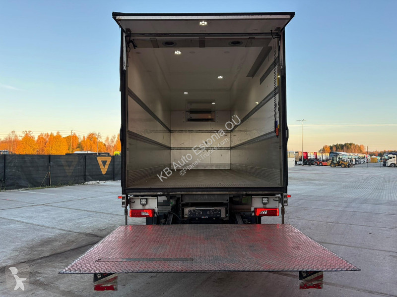 Kamion Scania P 280 4x2 MITSUBISHI / BOX =7742 mm