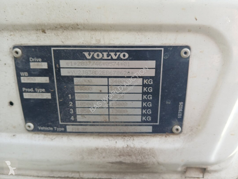Volvo 500 truck