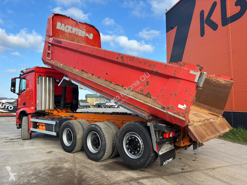 Lastbil Mercedes 3251 8x4*4 BOX L=6237 mm