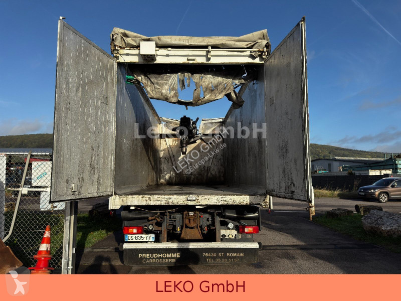 Teherautó Volvo 420 Liftachse