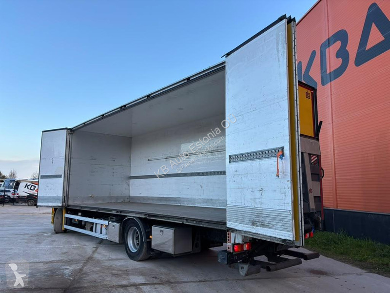 شاحنة Mercedes 1827 4x2 LOW MILEAGE ! / BOX...