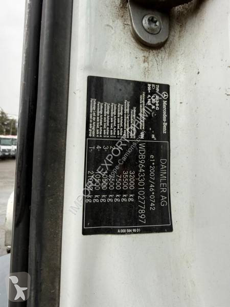 Beton Mercedes 3243