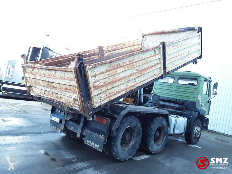 Vrachtwagen MAN