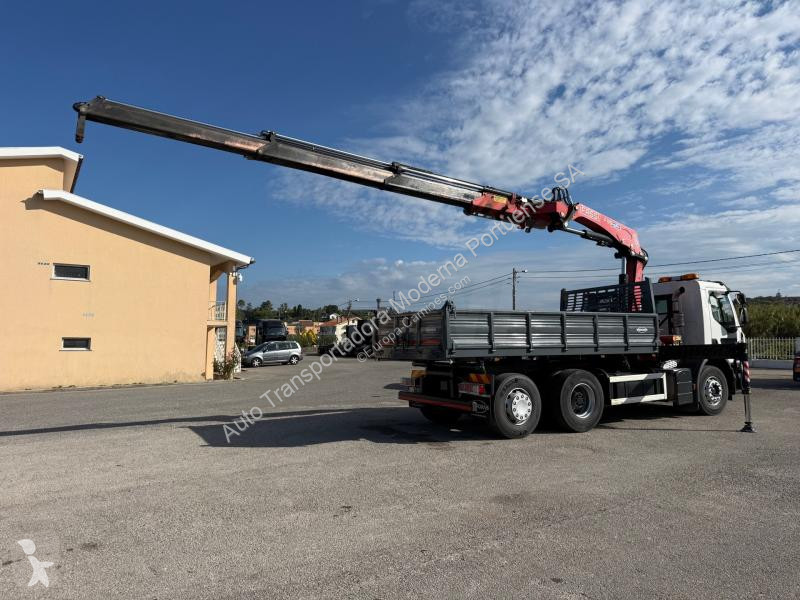 Vrachtwagen Renault 380 DXI
