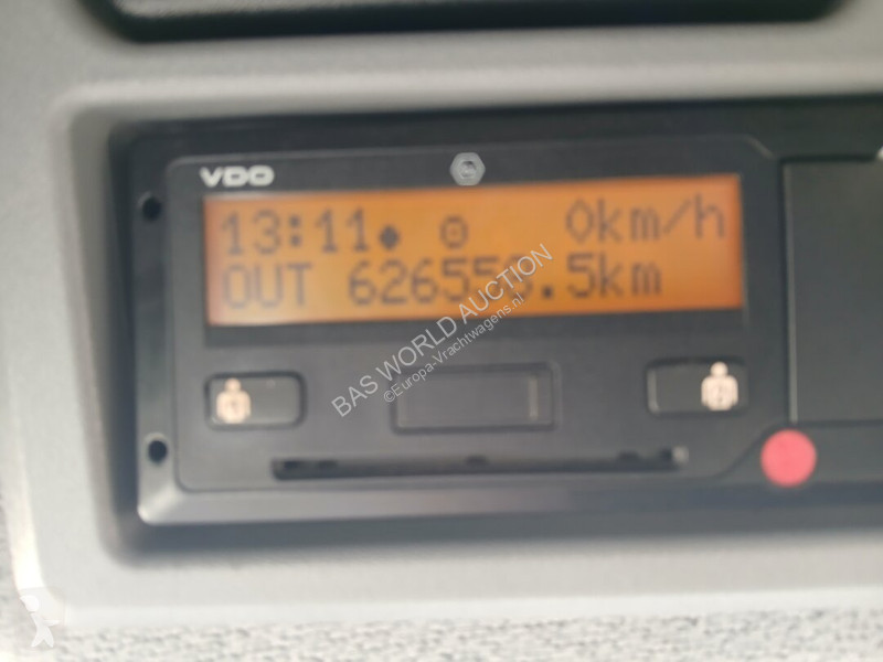 Camión Mercedes 1221