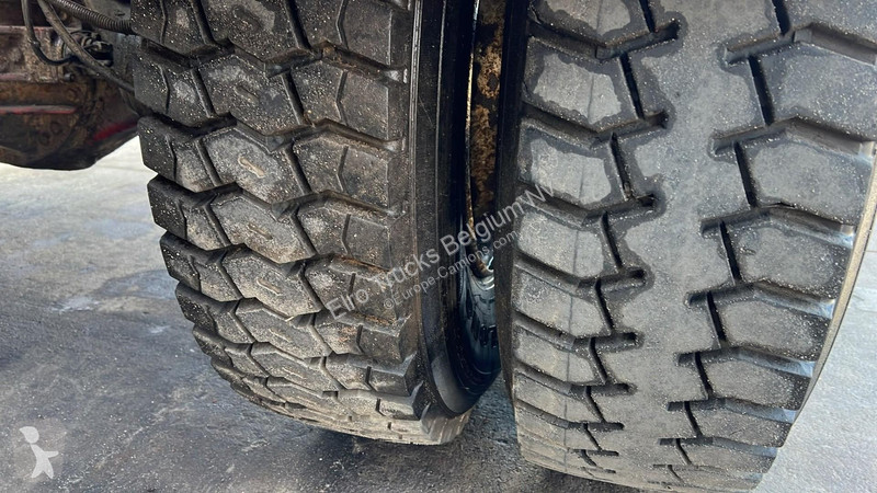 Lastbil Iveco 180 - 23 (V8 / MANUAL PUMP /...