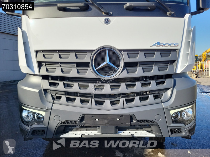 Teherautó Mercedes 4242 8X4 NEW! 20m3 Tipper...