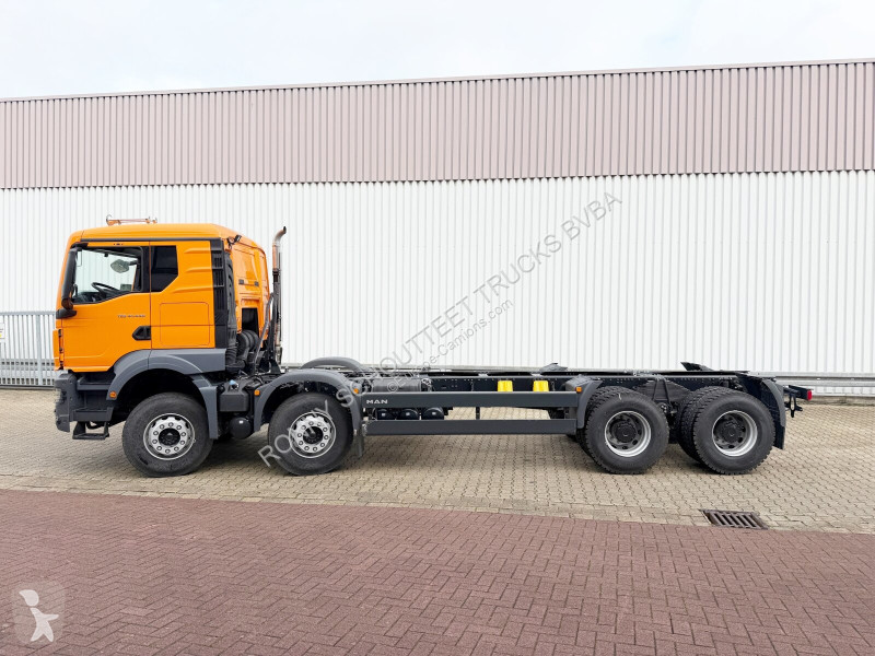 شاحنة MAN TGS 41.440 8x4 BB CH TGS 41.440 8x4...