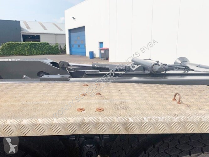 Vrachtwagen Scania R420 CB 8x4 MNZ R420 CB 8x4...
