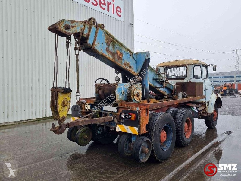 Kamion Renault 260 depannage