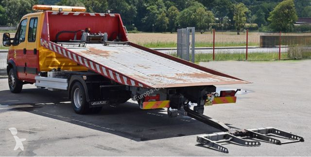 Veículo utilitário Iveco DAILY 70C17...