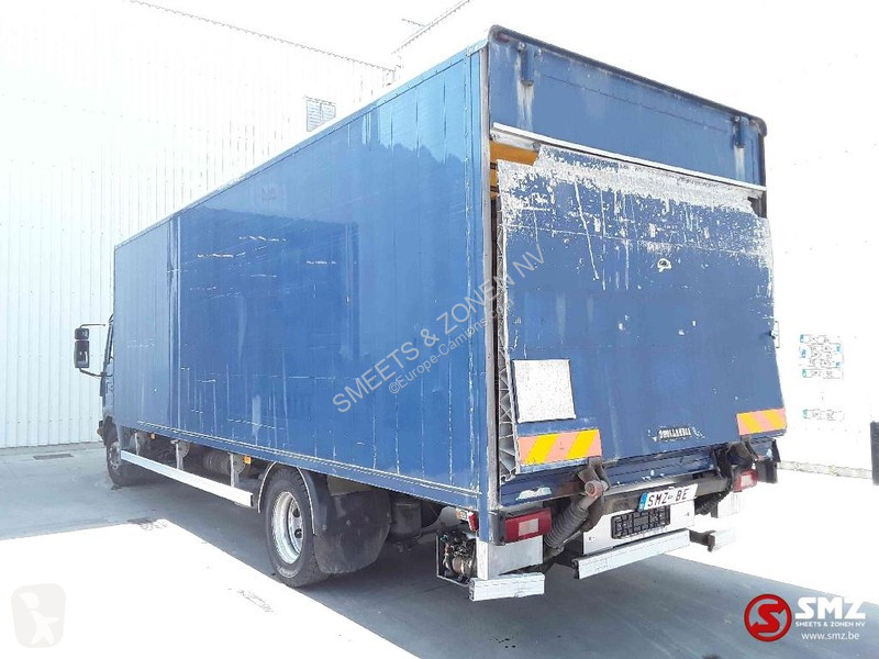 Camion Volvo FL