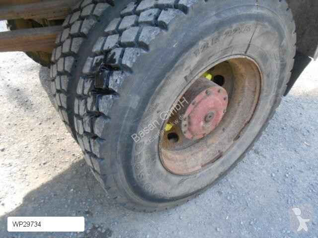 Kamion Mercedes Allradkipper mit Kran MB AK