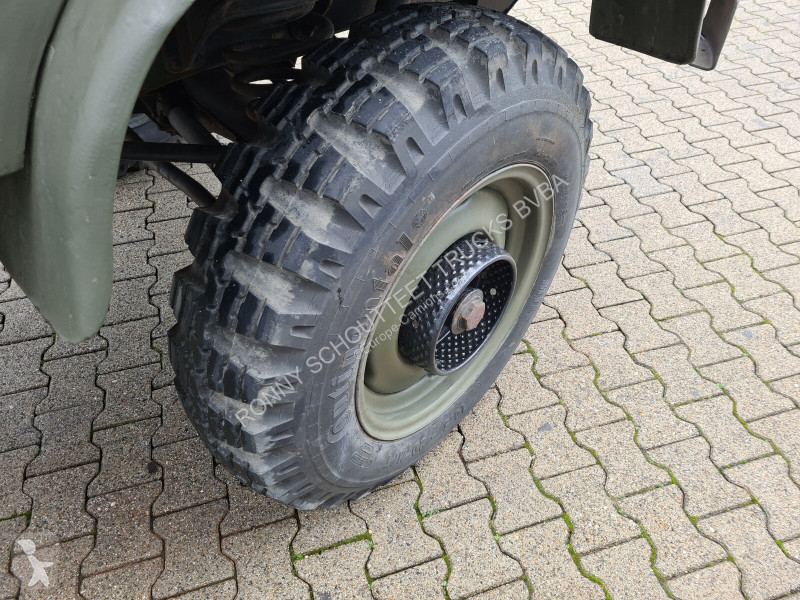 Kamion Unimog 404 4x4 S Cabrio 404 4x4 S...