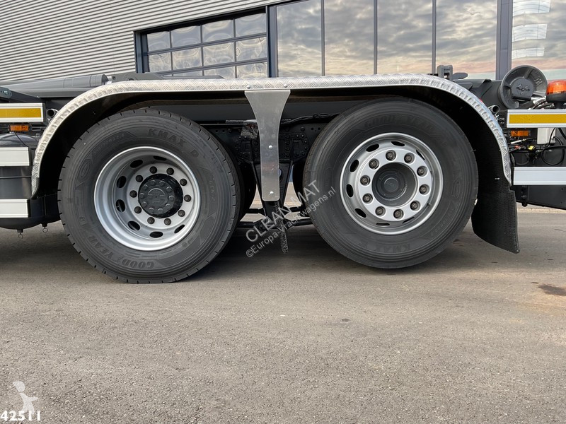Camion DAF FAN  430 HMF 23 Tonmeter laadkraan