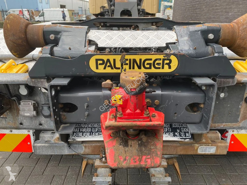 Kamion Scania 6X2 + PALFINGER...