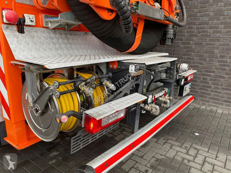 Camion Volvo FMX 510 8X4 TRIDEM + MTS DINO 5...