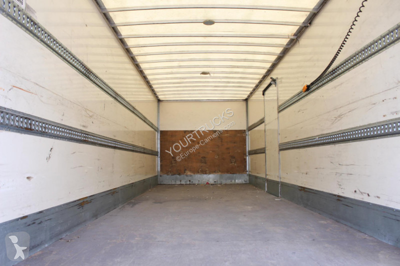 Camion Mercedes 1830 E6 Koffer 7,7m LBW S.Tür...