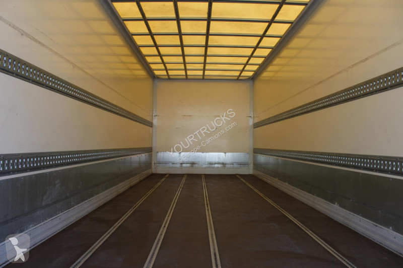Camion Mercedes 1221 E6 Koffer Klima LDW...