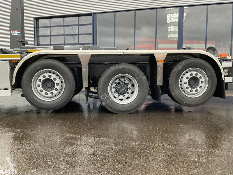 Camion DAF FAQ  430 HMF 28 Tonmeter laadkraan