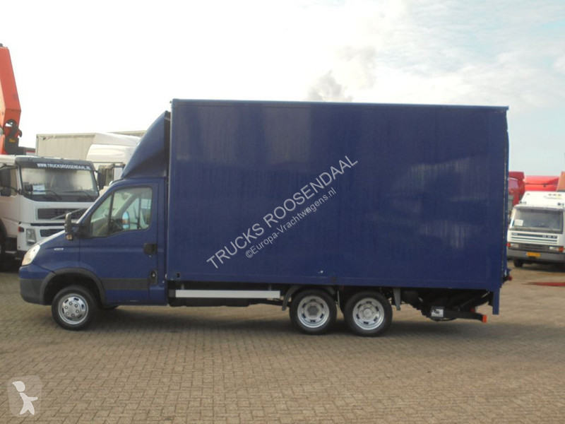 Kamion Iveco 40C17 + Euro 5 + Dhollandia Lift +...